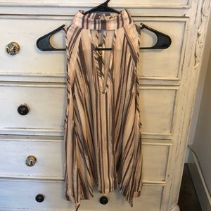 Long sleeve cold shoulder blouse!